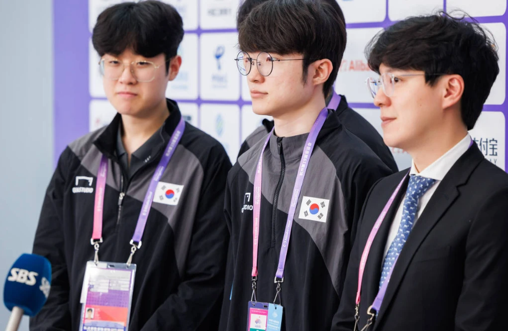 的防守费劲 的防守费劲