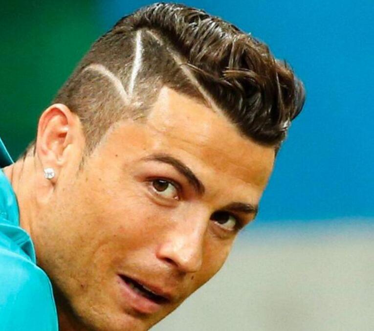 都代表了英 都代表了英