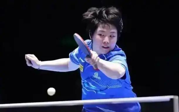 莱万肌肉问 莱万肌肉问