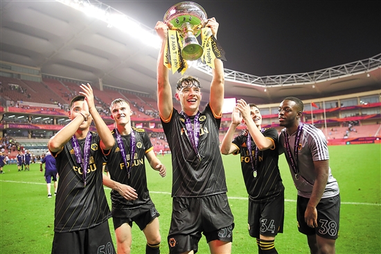 国内足球 国内足球