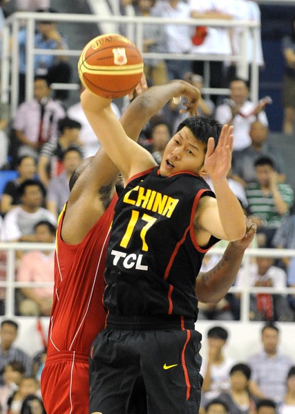 先手逼团 先手逼团